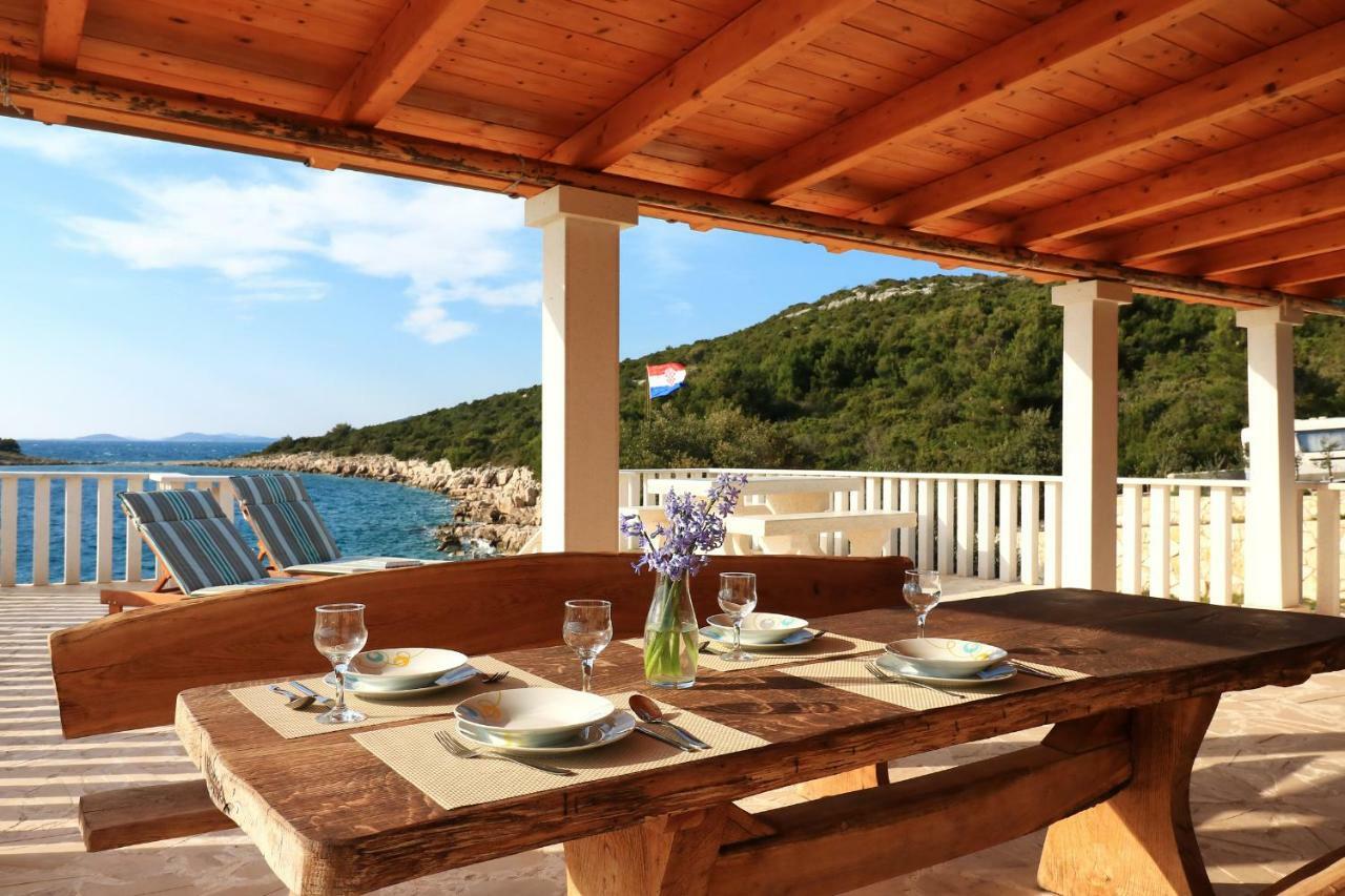 Holliday Home Robinson Tourism Maria Йезера Екстериор снимка