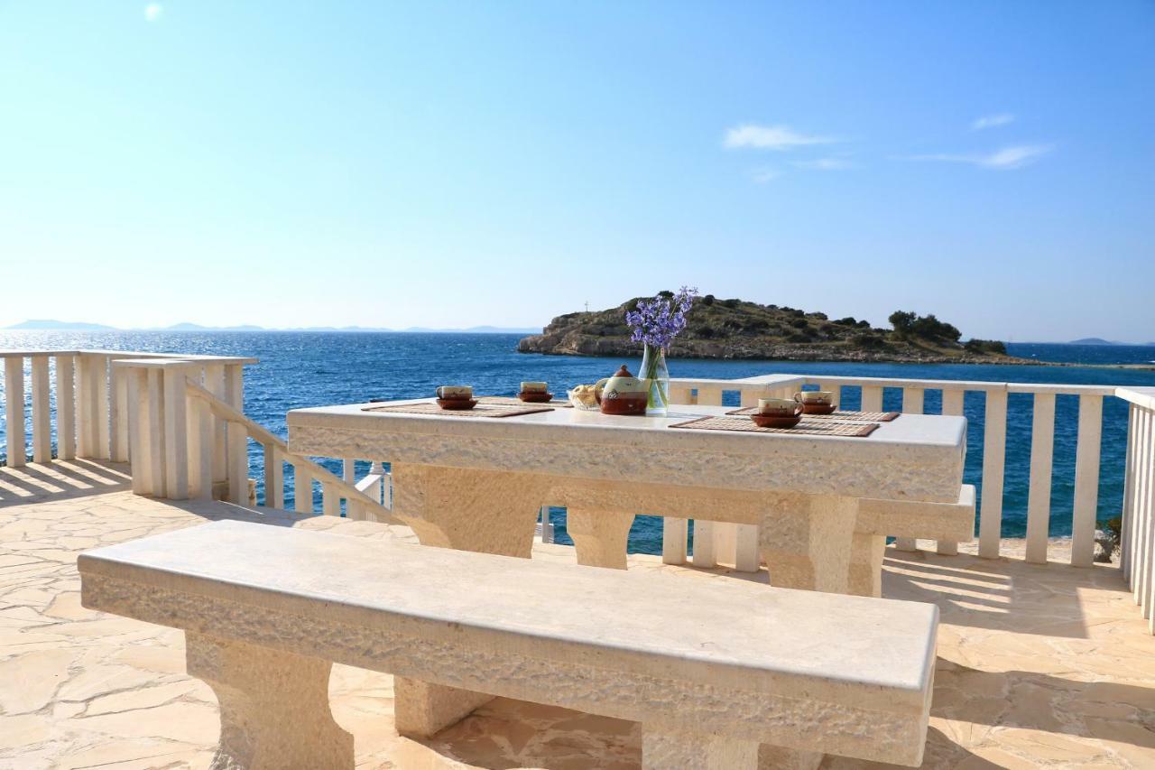 Holliday Home Robinson Tourism Maria Йезера Екстериор снимка