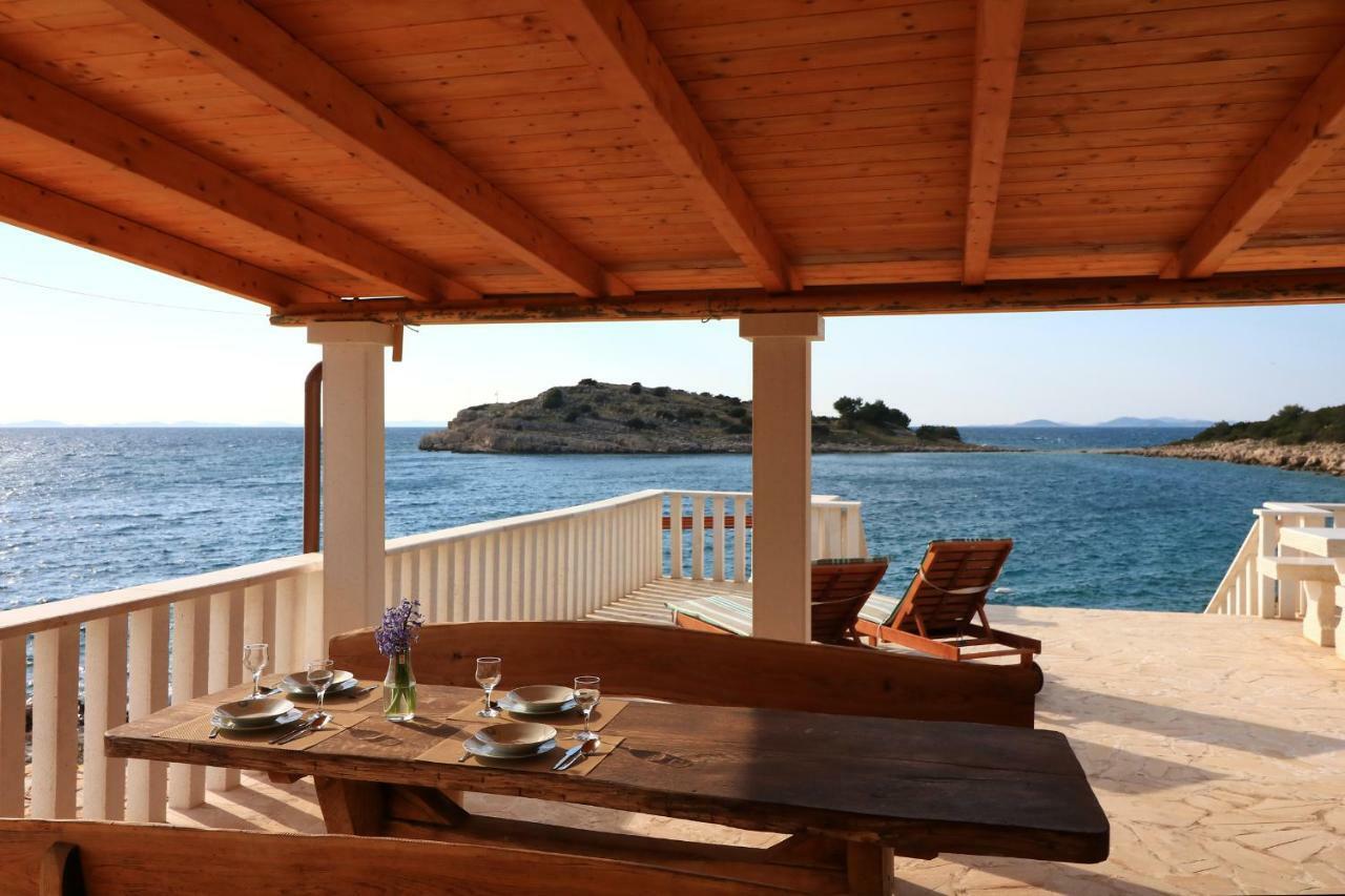 Holliday Home Robinson Tourism Maria Йезера Екстериор снимка