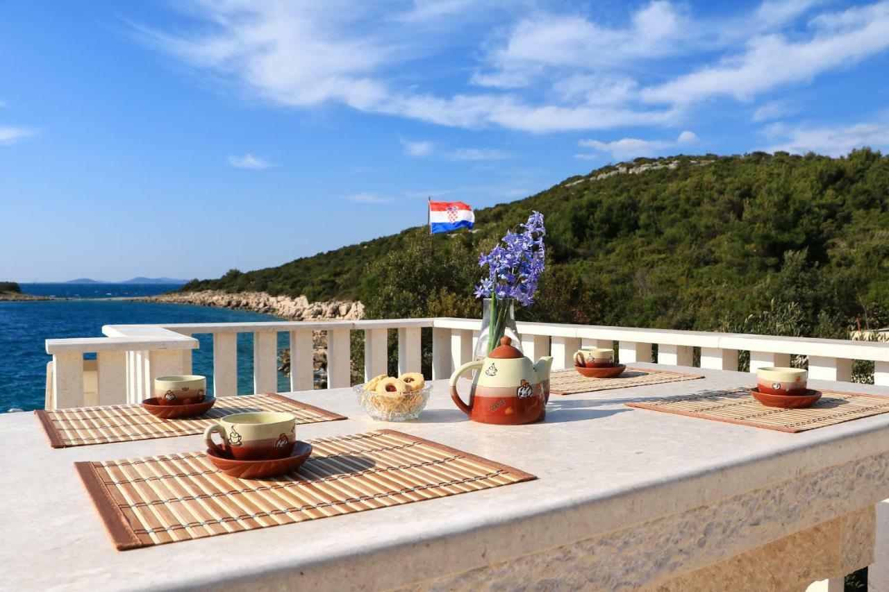 Holliday Home Robinson Tourism Maria Йезера Екстериор снимка