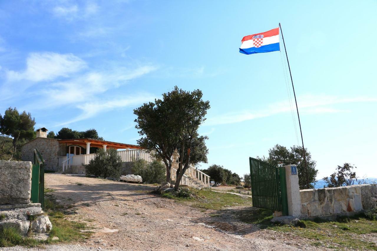 Holliday Home Robinson Tourism Maria Йезера Екстериор снимка